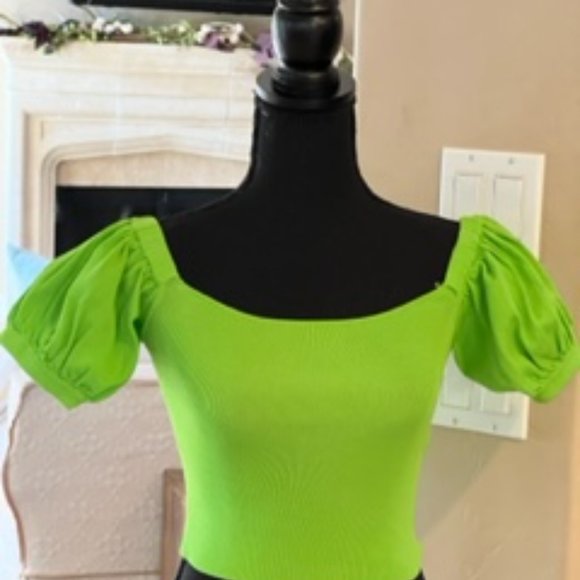 TOP - Picture 2 of 4